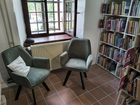 Prenovljeni prostori knjižnice (2)